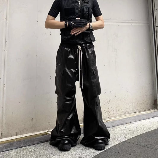 Pantalones Negros Anchos con Acabado Brillante - Estilo Casual