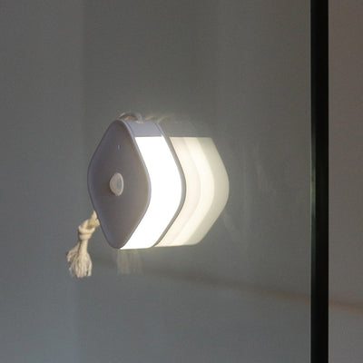 Lámpara Nocturna LED con Sensor de Movimiento para Mesita de Noche - Image 5
