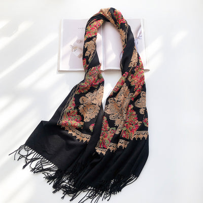Chal Étnico Vintage con Bordado Artesanal para Mujer - Image 4