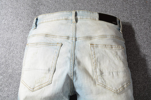 Pantalones Rotos con Parches de Colores - Image 5
