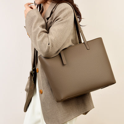 Bolsa de Hombro Commuter de Gran Capacidad y Diseño Versátil - Image 13