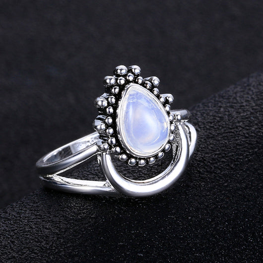 Anillo de Plata Tailandesa con Piedra de Luna - Image 3