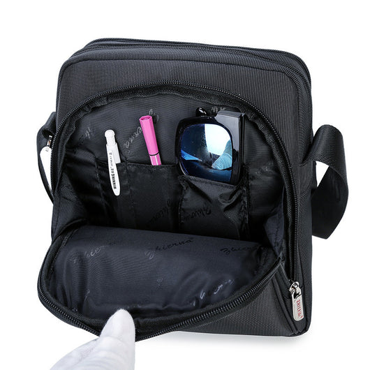 Bolsas de Negocios Oxford: Maletines y Mochilas Mensajero Premium - Image 9