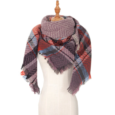 Chal Triangular Escocés para Otoño e Invierno - Amplio y Versátil - Image 50