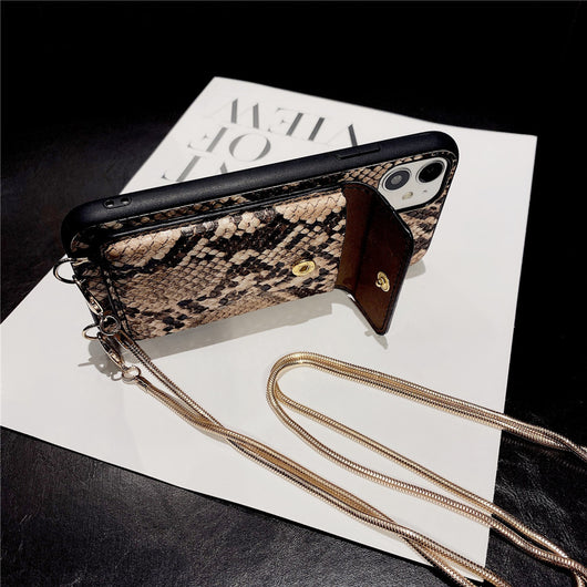 Funda Protectora para Teléfono con Patrón Piel de Serpiente y Compartimentos para Tarjetas - Image 9