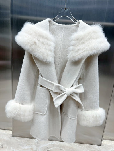 Abrigo de Invierno para Mujer en Lana de Oveja con Corte Ajustado - Image 21