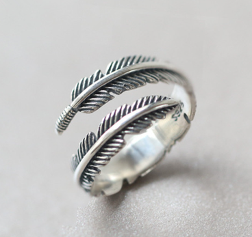 Anillo de Pluma Retro Abierto - Joyería de Moda Europea Personalidad Negra