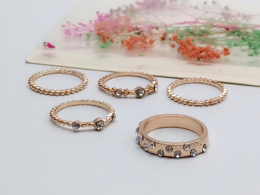 Set de 5 Anillos Apilables Estilo Bohemio en Tono Oro Rosa - Image 5