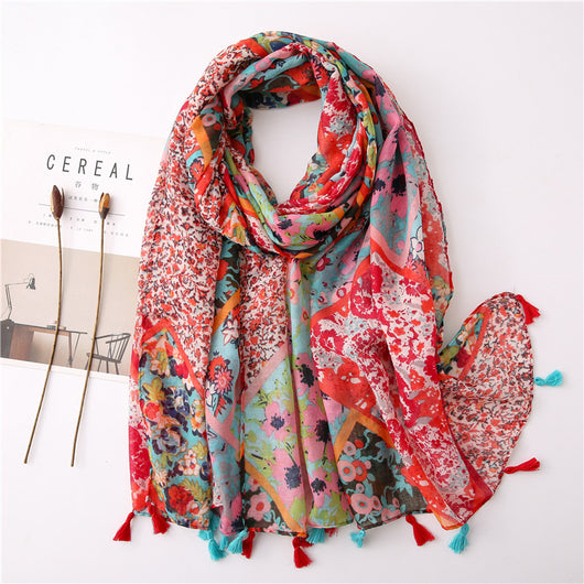 Pañuelo Artesanal Bohemio de Algodón y Lino con Estampado Retro Patchwork - Image 12