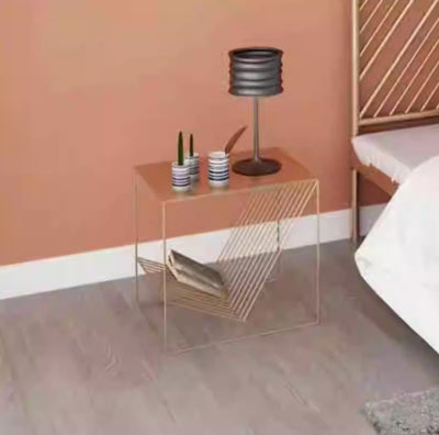 Mesa Auxiliar de Hierro Minimalista para Sofá, Rincón y Mesita de Noche - Image 5