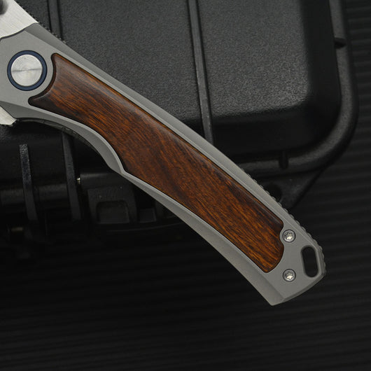 Cuchillo de Supervivencia Plegable Warhawk Acero Titanio para Camping y Outdoor - Image 10