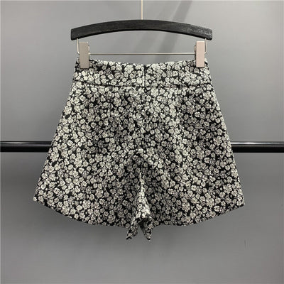 Falda Corta Casual con Diseño de Botones y Flores - Image 11