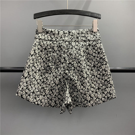Falda Corta Casual con Diseño de Botones y Flores - Image 11