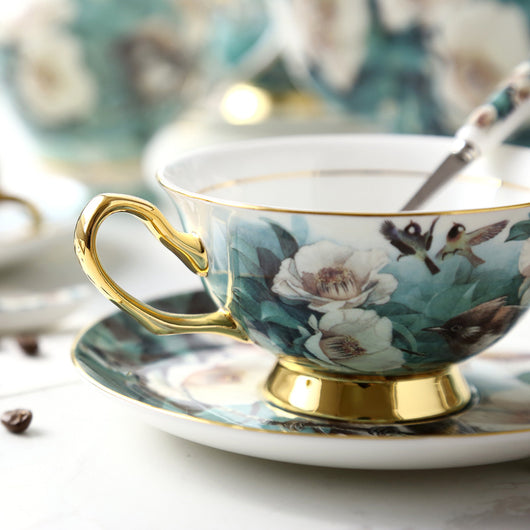 Juego de Café en Porcelana Fina - Taza y Platillo Elegante - Image 3
