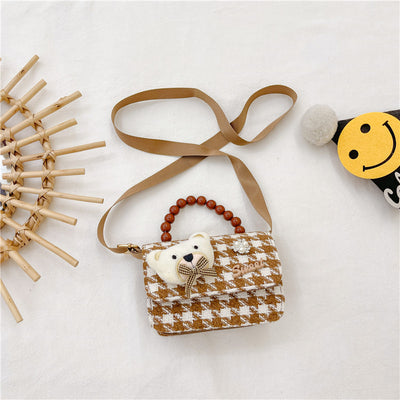 Bolso Crossbody Cuadros Marrones con Detalle Pearl - Image 6
