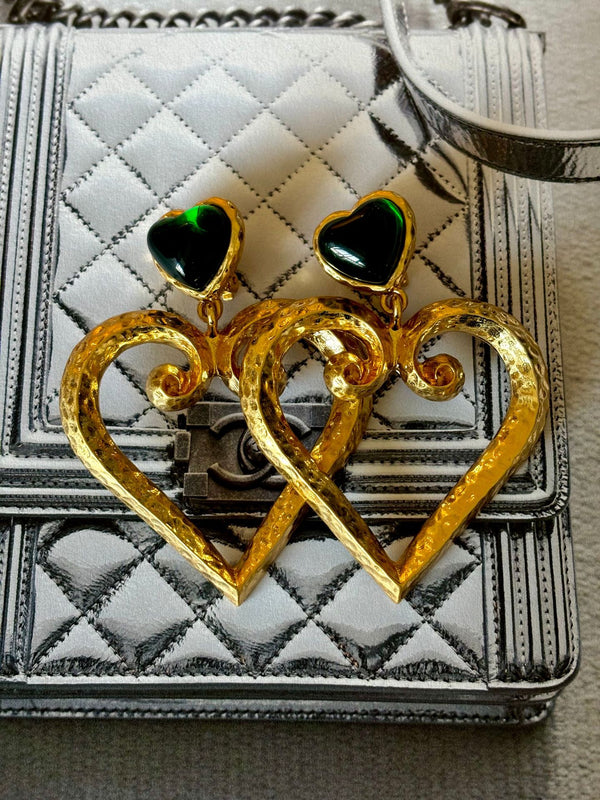 Aretes Vintage Corazón Verde Botella - Clips de Nicho Alta Gama - Image 6