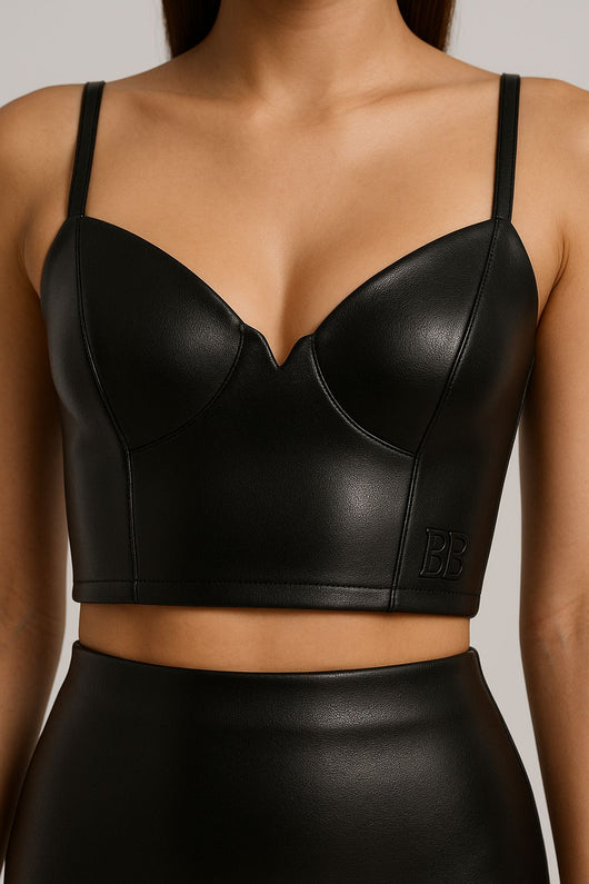 Conjunto Versátil de Blusa y Falda Corta para Mujer - Image 10