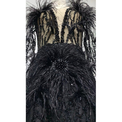 Vestido Casual de Malla con Lentejuelas y Plumas de Manga Larga - Image 16