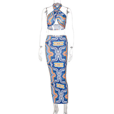 Conjunto Falda Slim Estampada con Halter y Tirantes Ajustables - Image 15