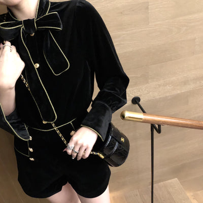 Blusa de Terciopelo con Ribete de Seda Dorada - Elegancia Sofisticada - Image 8