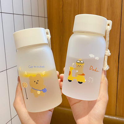 Vaso Portátil para Niñas con Tapa Hermética - Image 2