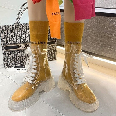 Botas Martin Transparentes con Suela Cristal y Cordones - Image 13