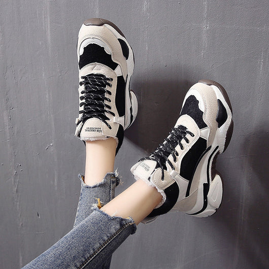 Zapatillas Deportivas Casuales con Cordones - Diseño Versátil para Cualquier Outfit - Image 5