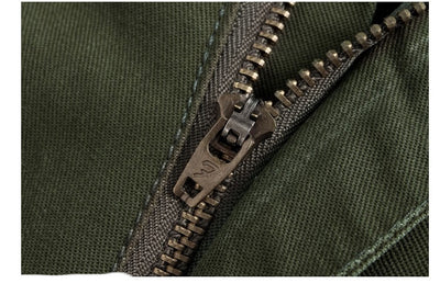 Pantalones Cargo Versátiles con Bolsillos Amplios para Aventuras al Aire Libre - Image 10