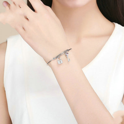 Pulsera de Candado del Amor Ajustable con Llave