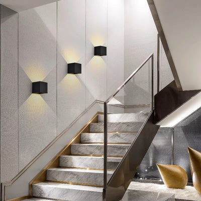 Lámpara de Pared LED Exterior Resistente al Agua Diseño Minimalista - Image 10