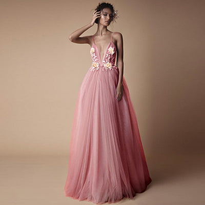Vestido de Novia y Dama de Honor Elegante con Tirantes - Image 5