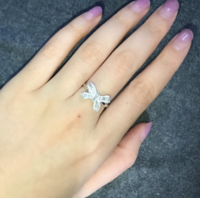 Anillo de Diamante Simulado con Moño - Joya de Lujo y Elegancia para Novia - Image 12