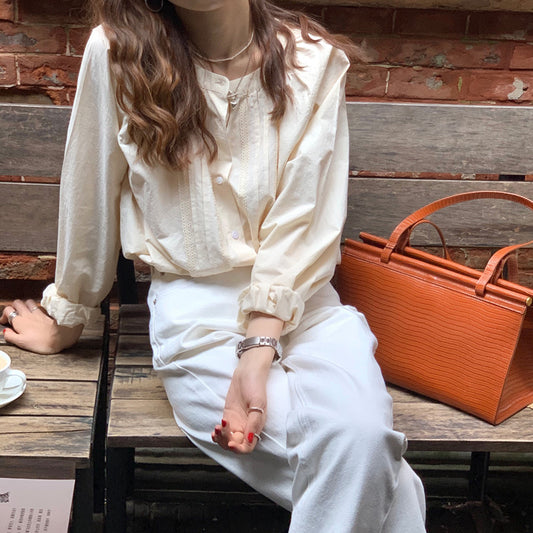 Blusa de Encaje con Mangas Farol y Pliegues - Image 2