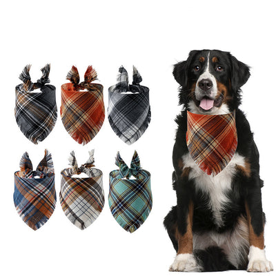 Pañuelo Triangular para Perro con Borlas y Patrón Escocés - Image 16