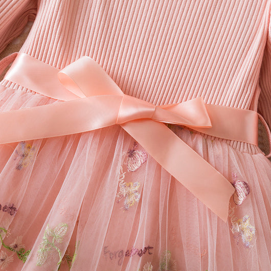 Vestido Princesa Navideño con Bordado Floral y Malla - Image 9