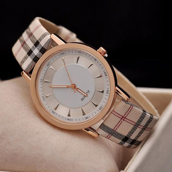 Reloj Retro de Guitarra a la Moda
