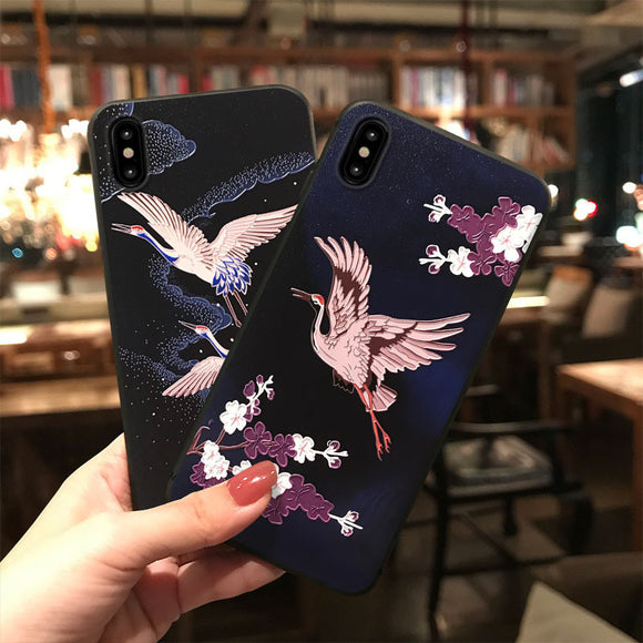 Funda Negra Mate con Diseño Chino Grabado
