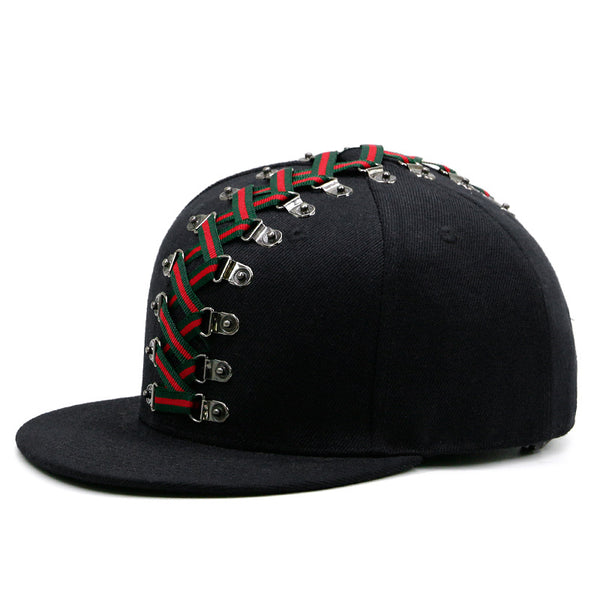 Gorra Punk Hip Hop con Visera Plana y Cinturón Tejido Remachado Unisex