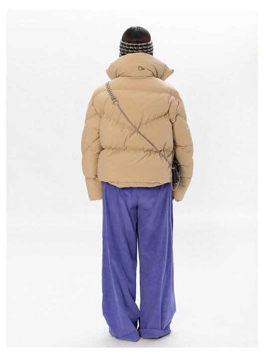 Chaqueta de Panadero con Detalles Metálicos Asimétricos - Image 2