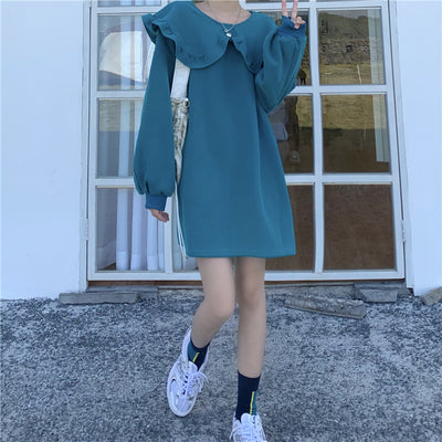 Vestido Suéter Acolchado de Felpa con Cuello Peter Pan - Image 9