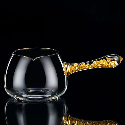 Taza de Té en Cristal con Detalles en Oro de Alta Calidad - Image 3