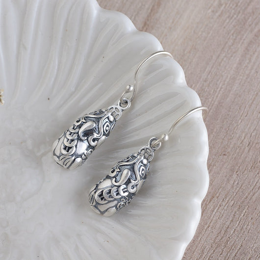 Aretes Minimalistas Retro para Mujer - Diseño Elegante y Versátil - Image 8