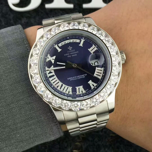 Reloj de Lujo para Hombre con Diamantes y Calendario Semanal - Image 3