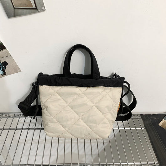 Bolso Crossbody Acolchado para Niñas - Diseño Versátil y Elegante - Image 7