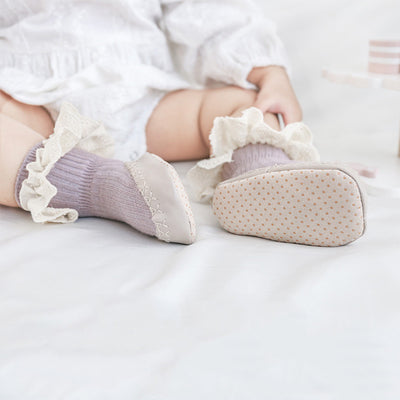 Calcetines y Zapatos Antideslizantes para Bebé - Algodón Suave con Suela Protectora - Image 11