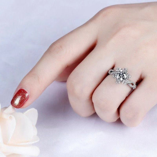 Anillo de Moissanita Calada Vintage para Mujer