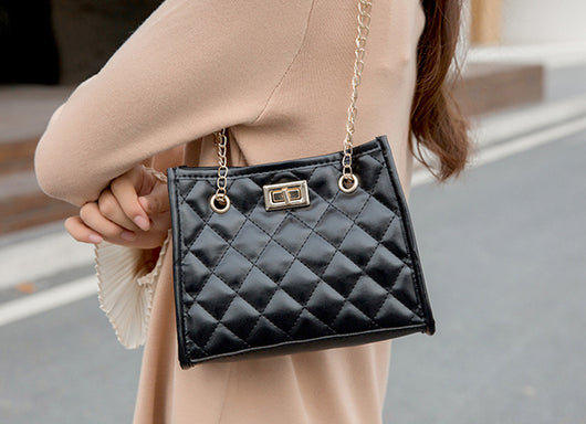 Bolso de Cadena Cuadrado Pequeño con Costura de Rombos para Mujer - Image 12