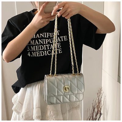 Bolso Mensajero de Cadena para Mujer - Elegancia Casual y Funcional - Image 17