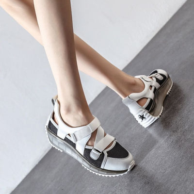 Sandalias Deportivas Blancas Transpirables para Mujer con Diseño Abierto - Image 2