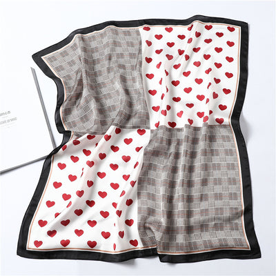 Pañuelo de seda con estampado cuadros y corazón para mujer - Image 8